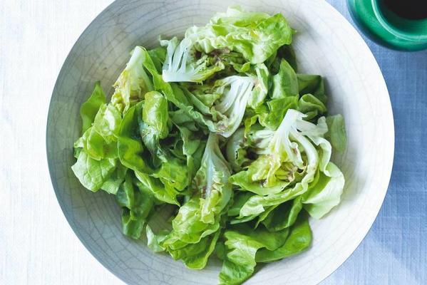 lettuce with anchovies