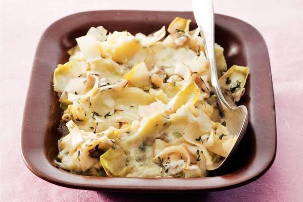 puree with chicory and cheese