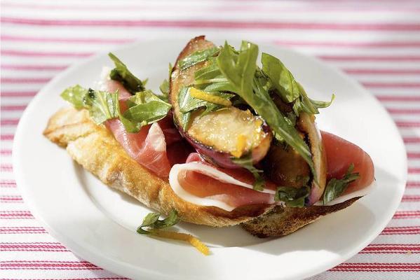 crostini with grilled leeks and pancetta