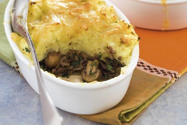 casserole with puree and minced meat