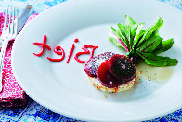 goat cheesecake with beetroot