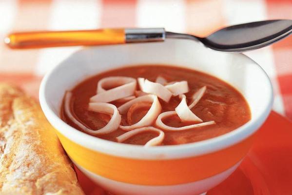 cold tomato soup with chicken