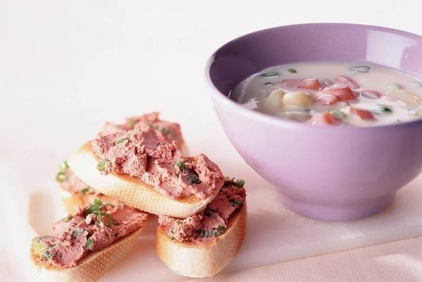 potato soup with patécrostini's