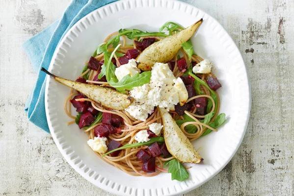 wholemeal spaghetti with beetroot, pear and ricotta from the oven