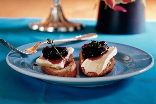 brie with port plums
