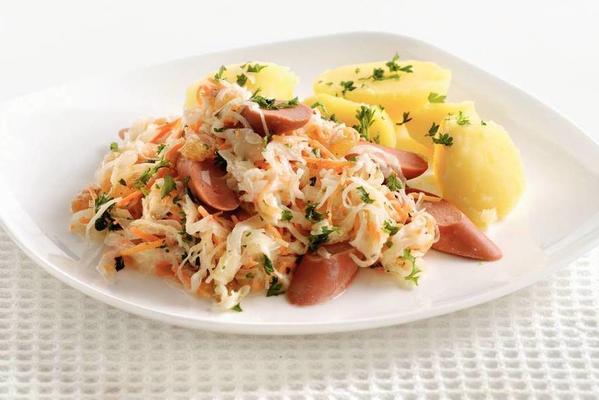 sauerkraut dish with carrot and raisins
