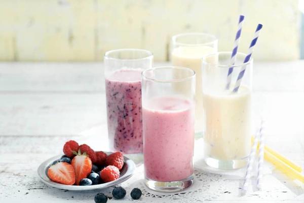 berry-forest fruit milk shake