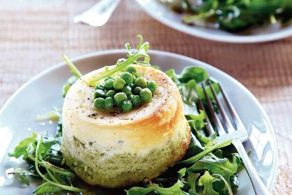 vegetable soufflé with ricotta and white cheese