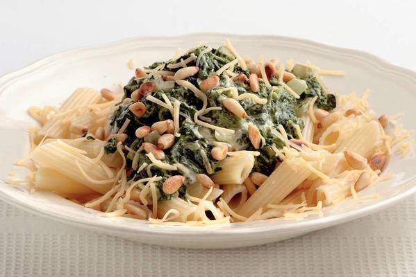 penne with spinach and cream cheese