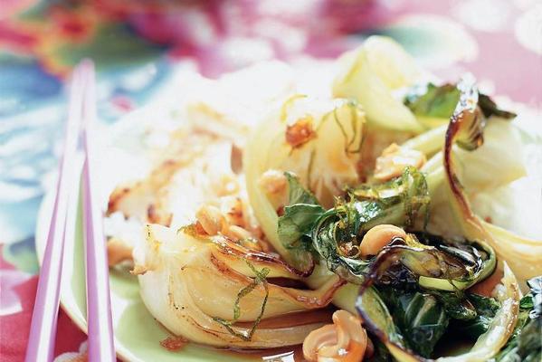 stir-fried pak choi with ginger and soy