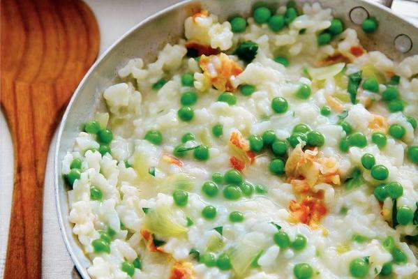 risotto with garden peas from veneto
