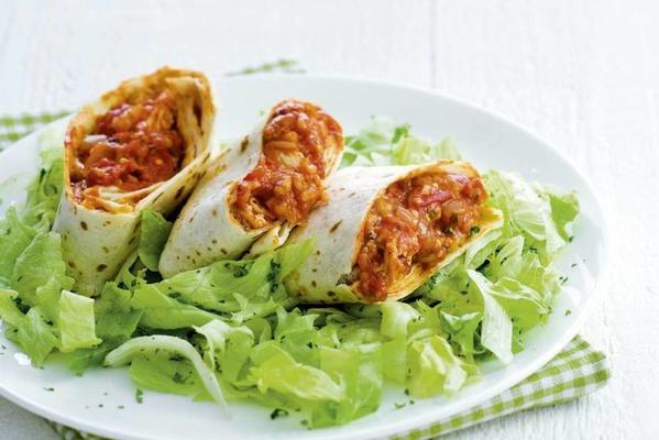 chicken-tomato burritos