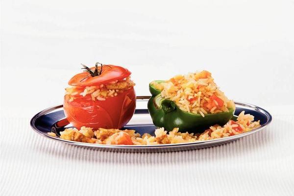 stuffed tomatoes and peppers with rice