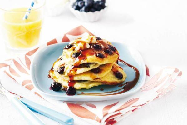 american pancakes with blueberries