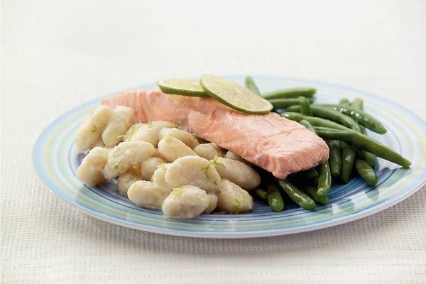 gnocchi with salmon in lime sauce