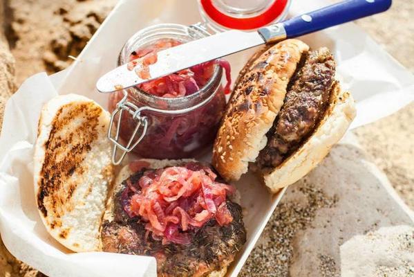 burgers with red onions jam