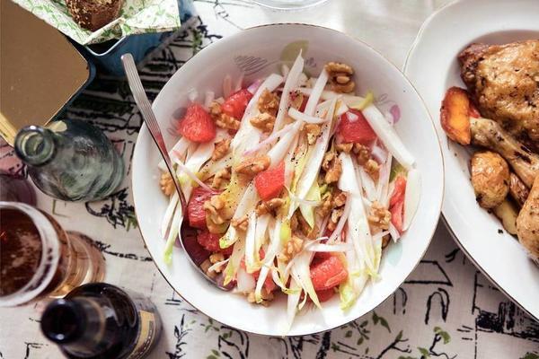 chicory salad with red grapefruit
