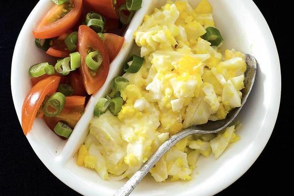 egg salad with cherry tomatoes