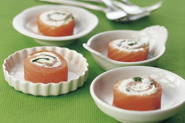 salmon rolls with lime ricotta