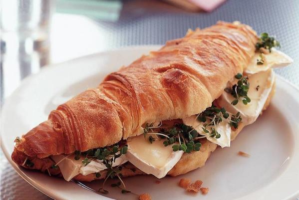 croissant with brie and ginger