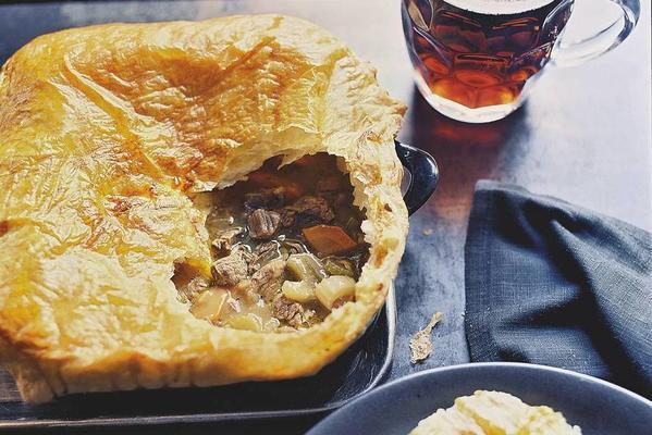 beef and bear pie