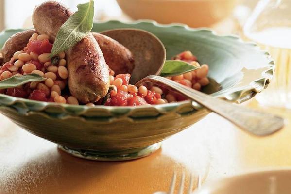 white beans with sage and tomato