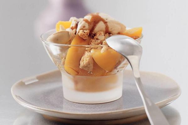 peaches with espresso mascarpone