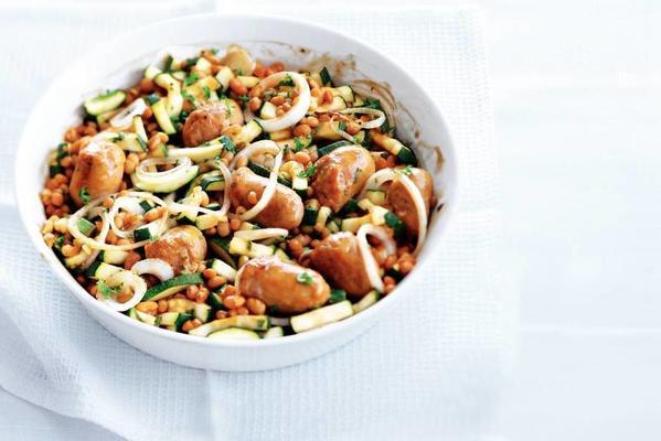 white beans with zucchini