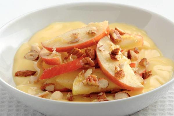 apple salad with nuts