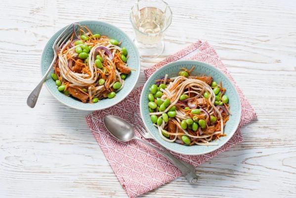 udon noodles with edamame