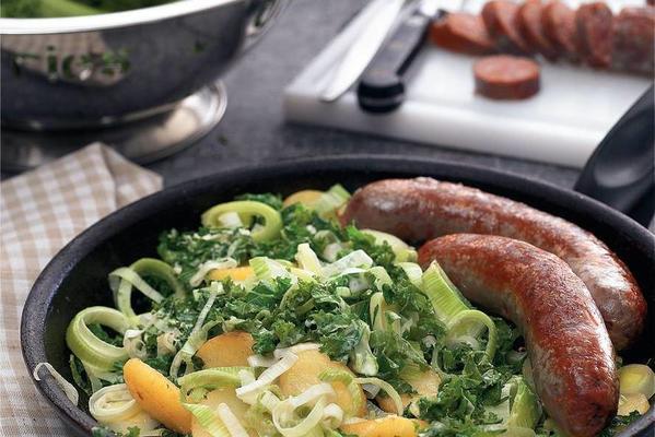 creamy kale with bratwurst