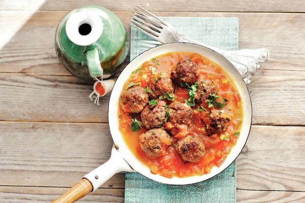 meatballs with almonds
