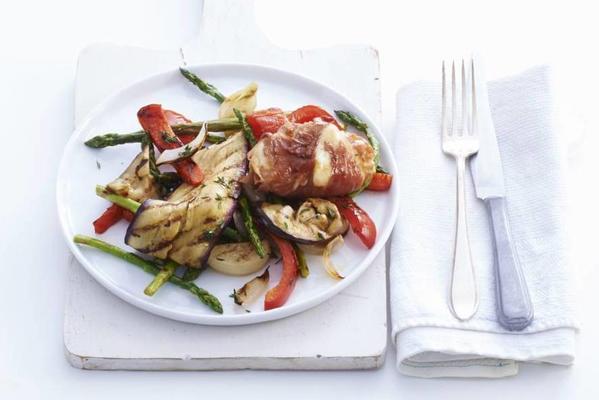 mozzarella packages with grilled vegetables