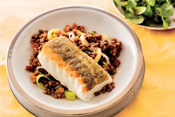 cod with lentils and salad