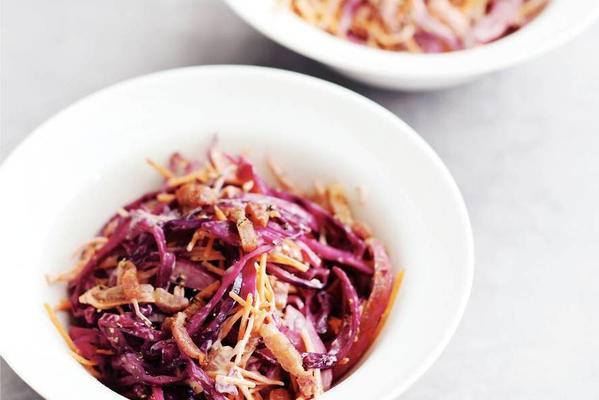 red cabbage with bacon