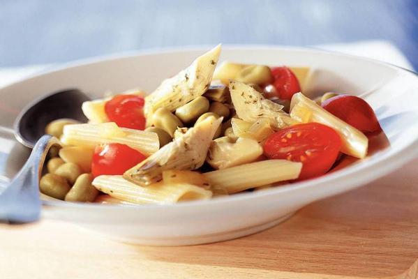 penne with green beans and artichoke