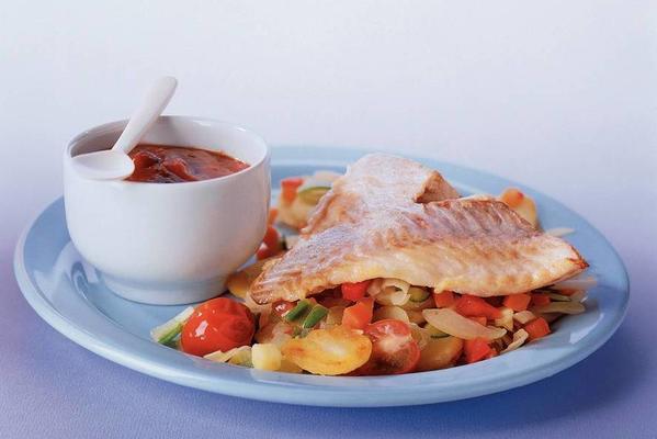 redfish fillet with Mediterranean sauce