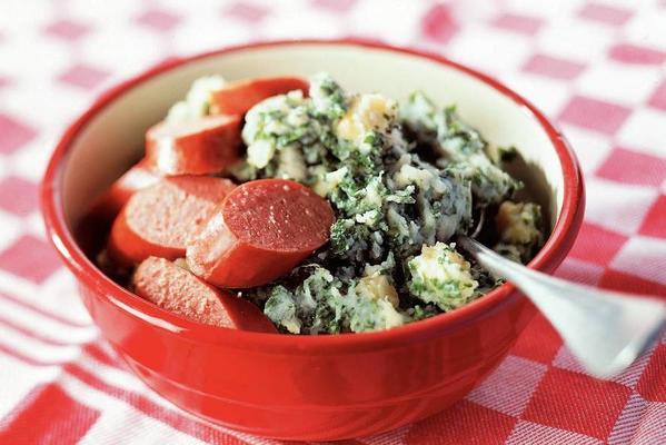 friese kale with smoked sausage