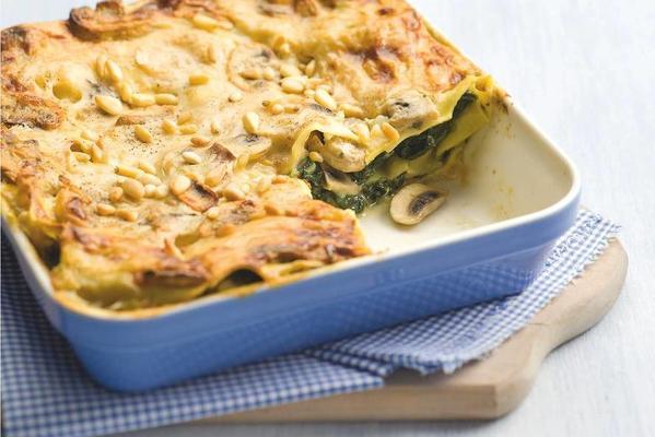 lasagna with mushrooms and spinach