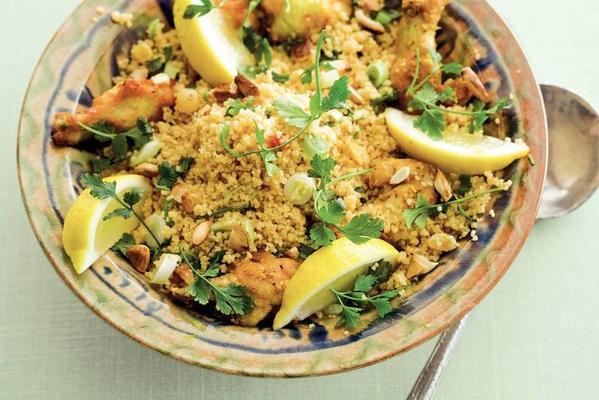 couscous salad with chicken and parsley