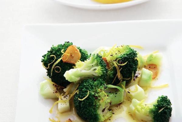 broccoli with lemon and garlic