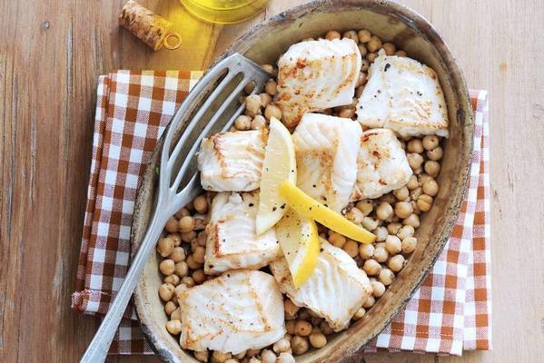 cod with chickpeas