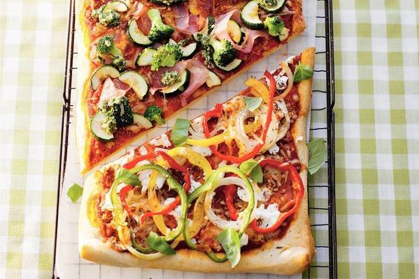 pizza with paprika and ricotta
