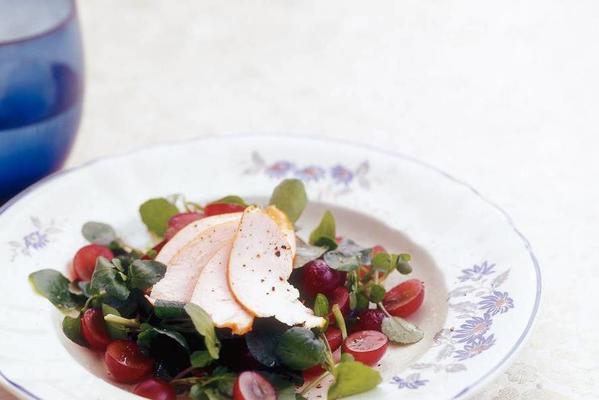 watercress salad with red grapes and smoked chicken