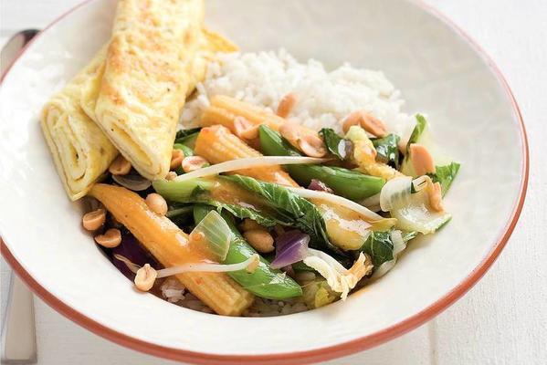 indian vegetables with omelet