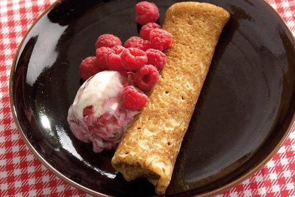 chocolate pancake with raspberries