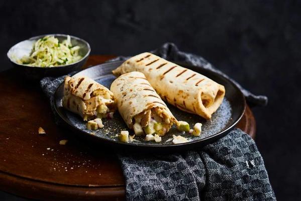 tuna-melt wraps with pointed cabbage and apple