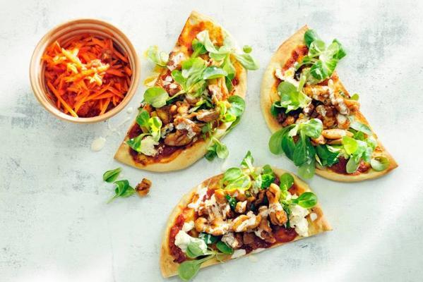 vegetable pizza with chicken shawarma and spicy carrot salad