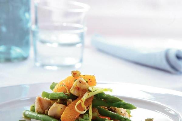 asparagus salad with st. scallops