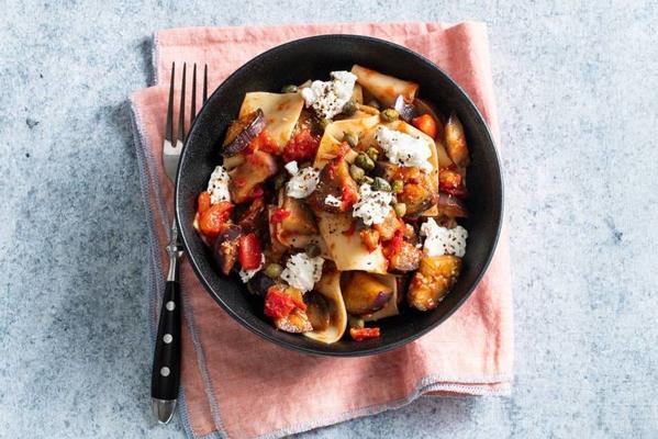 lasagnette with aubergine-tomato sauce, capers and ricotta